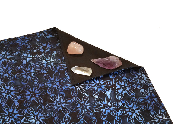 Floral Batik Tarot Cloth Altar Cloth - Periwinkles - Silk or Velvet Lining Options, 18"x20"